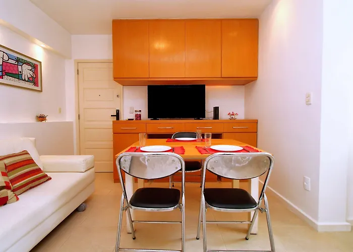 Apartamento 1 Quarto Perto Da Praia Em Copacabana U052 Rio de Janeiro